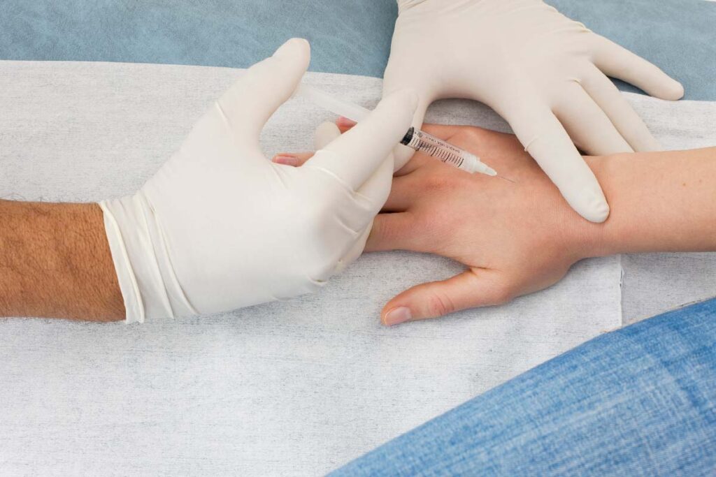 Fat Grafting to the Hands – Hand Rejuvenation for Ageing Hands