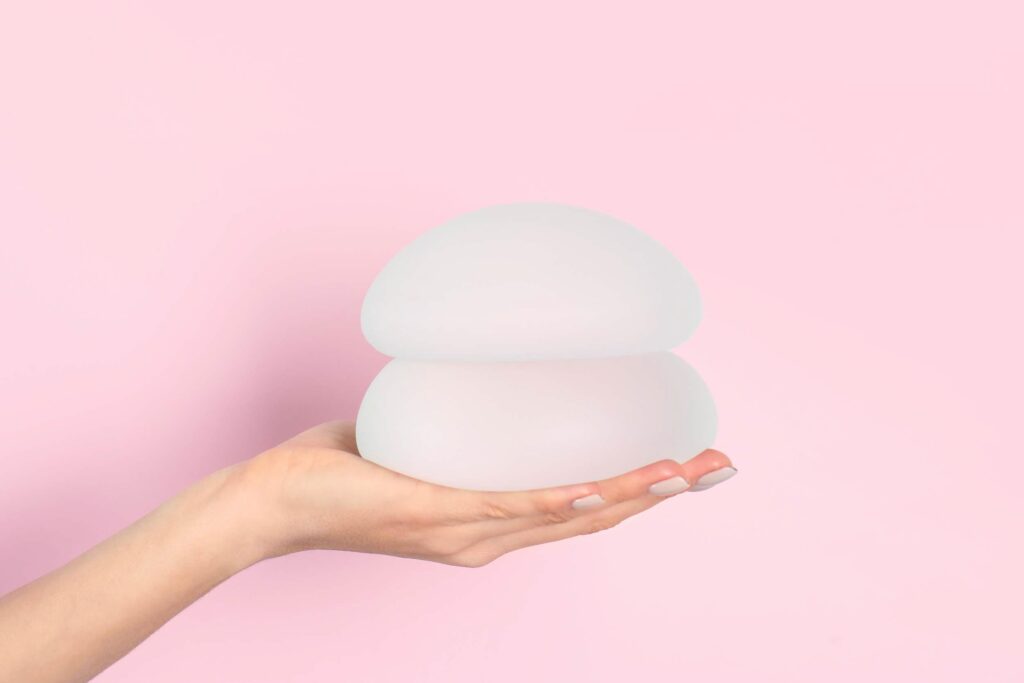 Round vs Teardrop Breast Implants: Which Shape is Right for You?