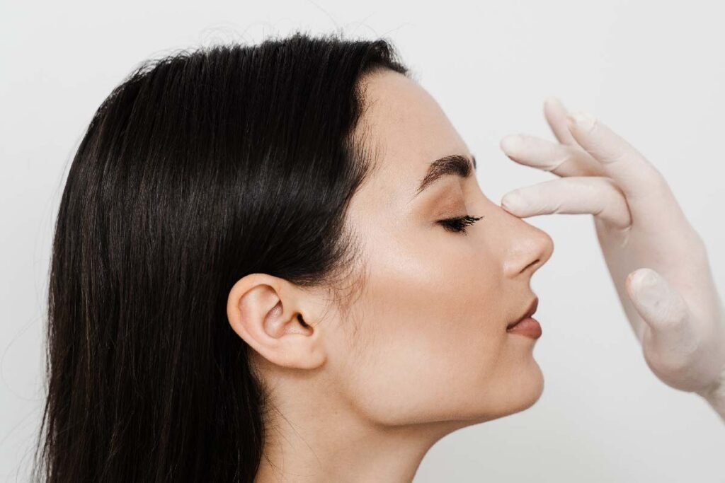 What Is the Dorsal Hump? How to Get Rid of a Hump on the Nose