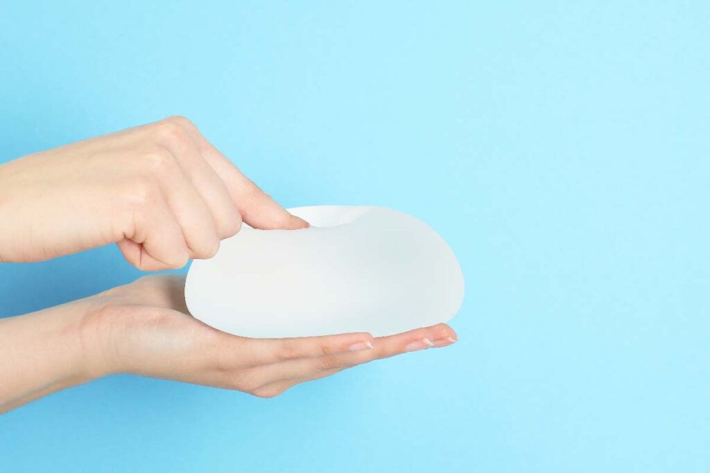 What is Breast Implant Rippling?